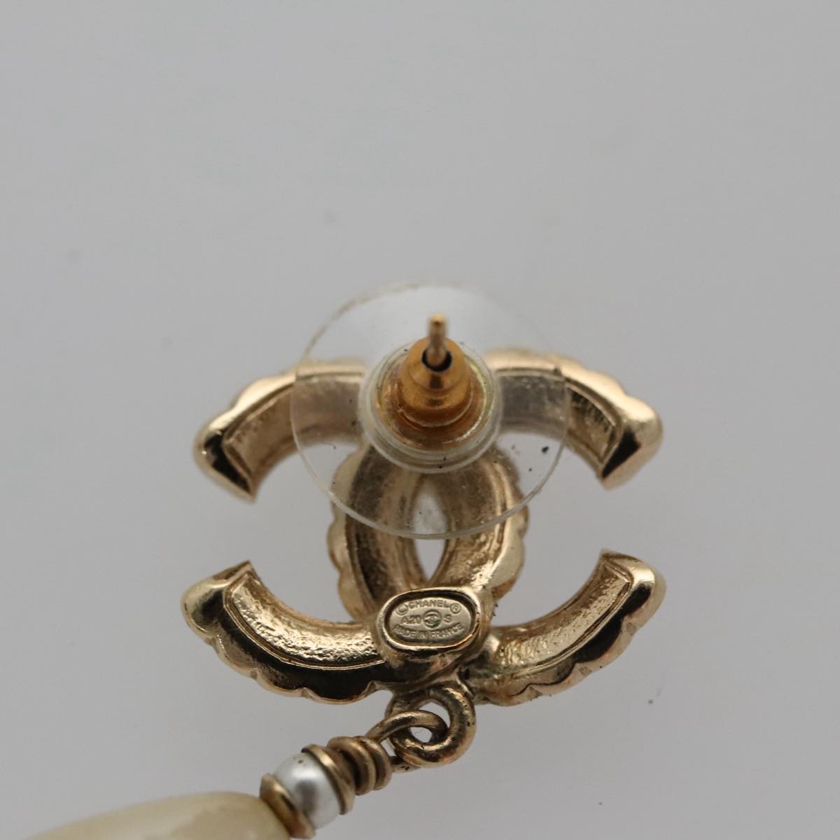 CHANEL Pierce metal Gold CC bs20702
