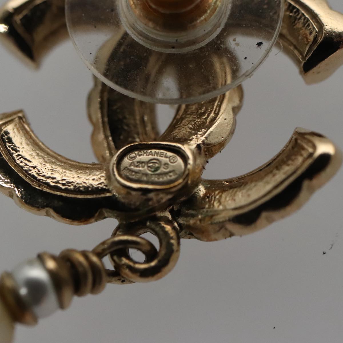 CHANEL Pierce metal Gold CC bs20702