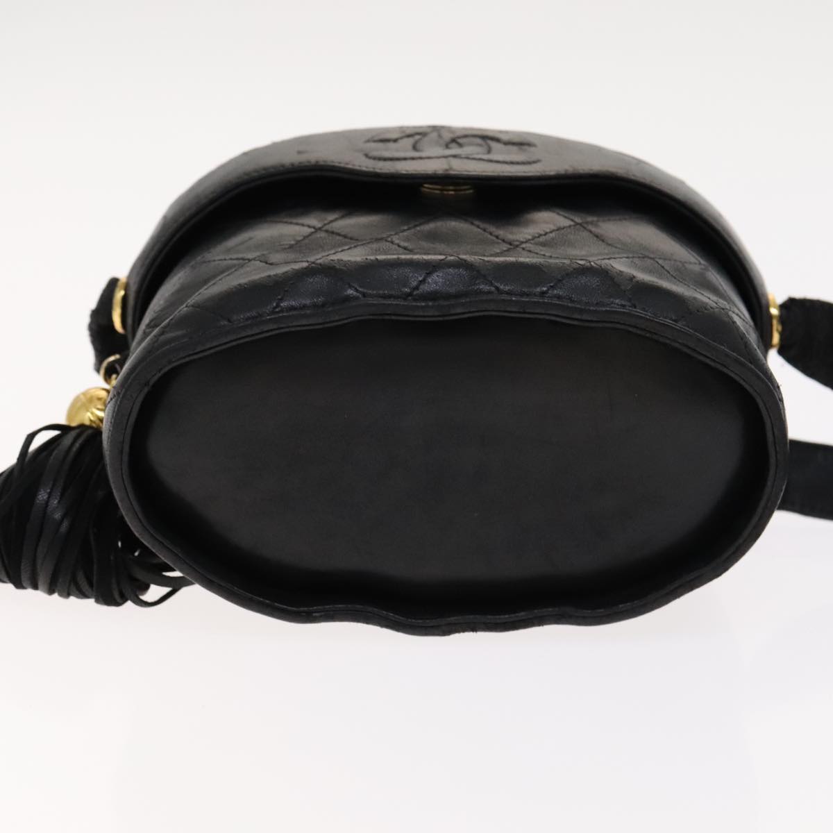 CHANEL Matelasse Shoulder Bag Lamb Skin Gold Black CC bs21318