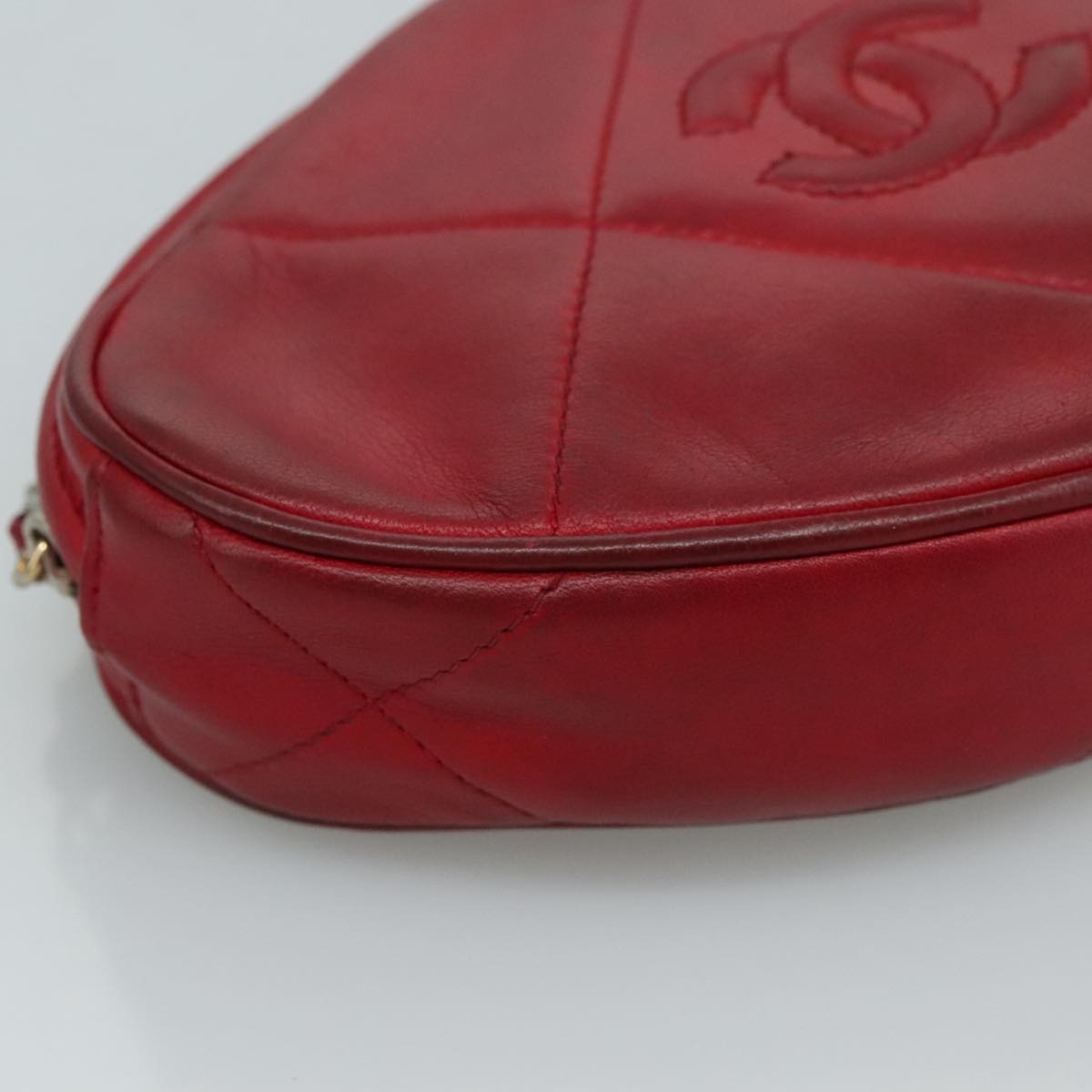 CHANEL Matelasse Pouch Lamb Skin Red CC bs21620