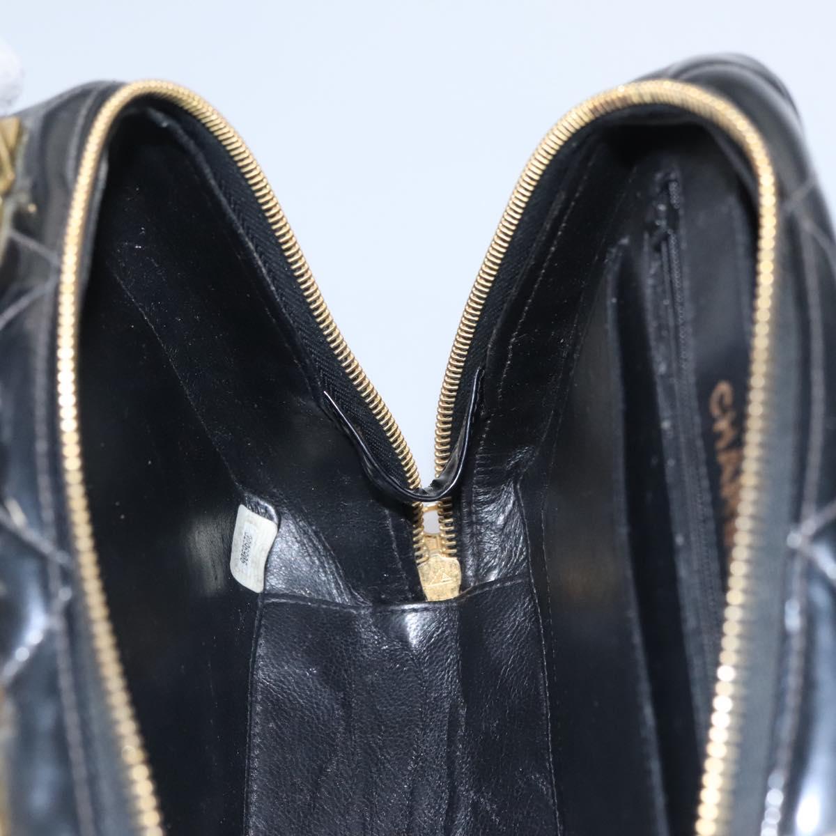 CHANEL Matelasse Hand Bag Patent leather Black Gold CC bs21938
