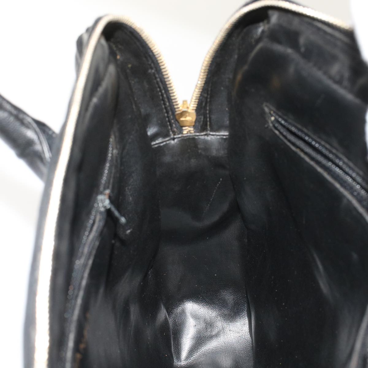 CHANEL V Stitch Hand Bag Leather Black CC bs7027
