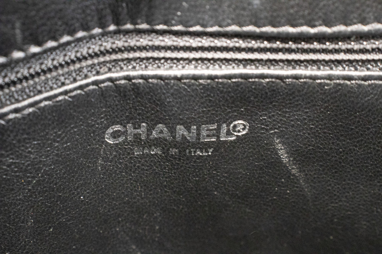 CHANEL Silver Medallion Caviar Shoulder Bag Grand Shopping Tote i75