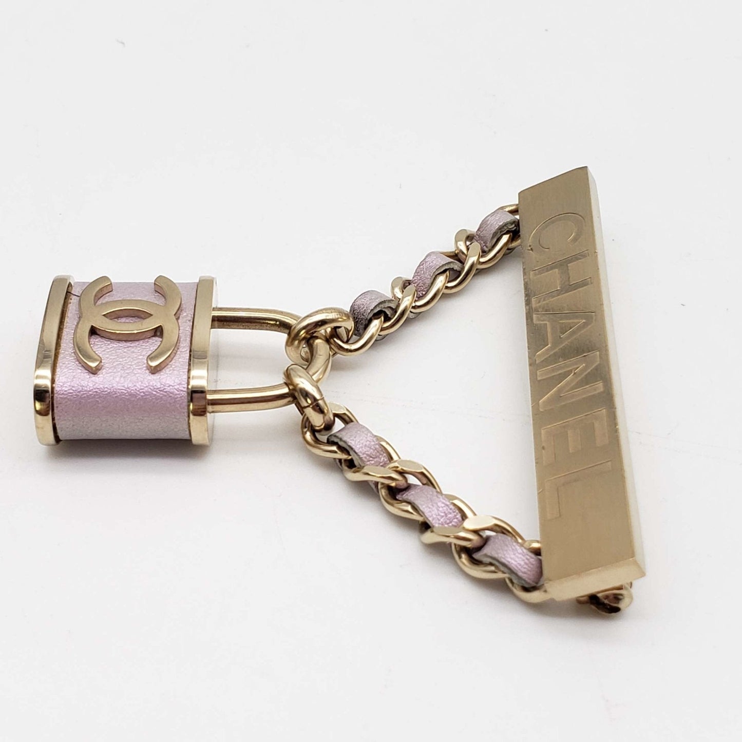 CHANEL Brooch or Pin