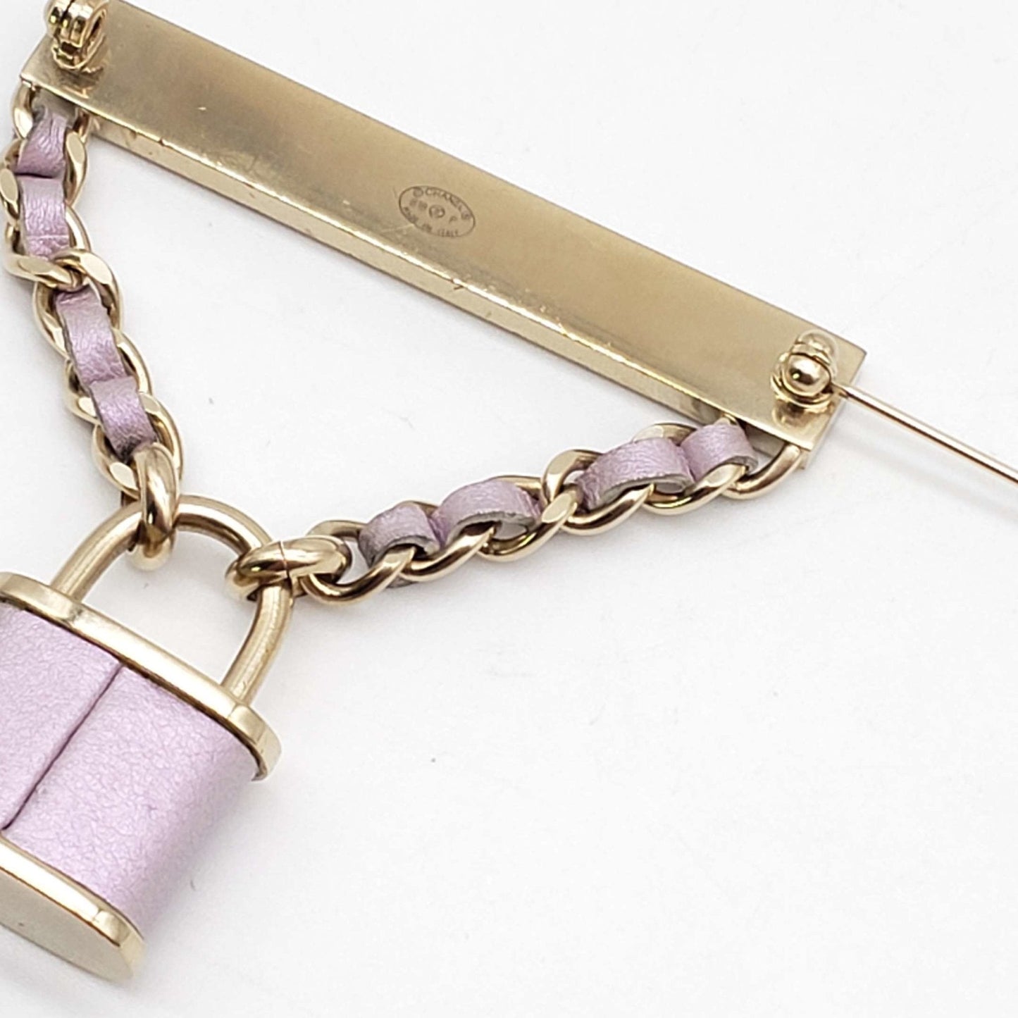 CHANEL Brooch or Pin