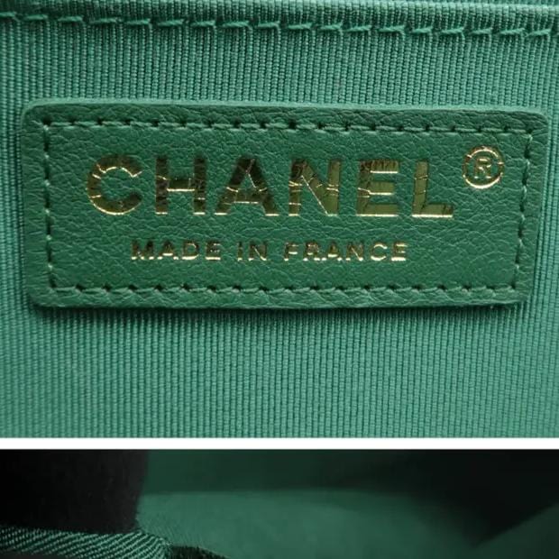 CHANEL Boy Medium Flap Quilted Leather Shoulder Bag Green