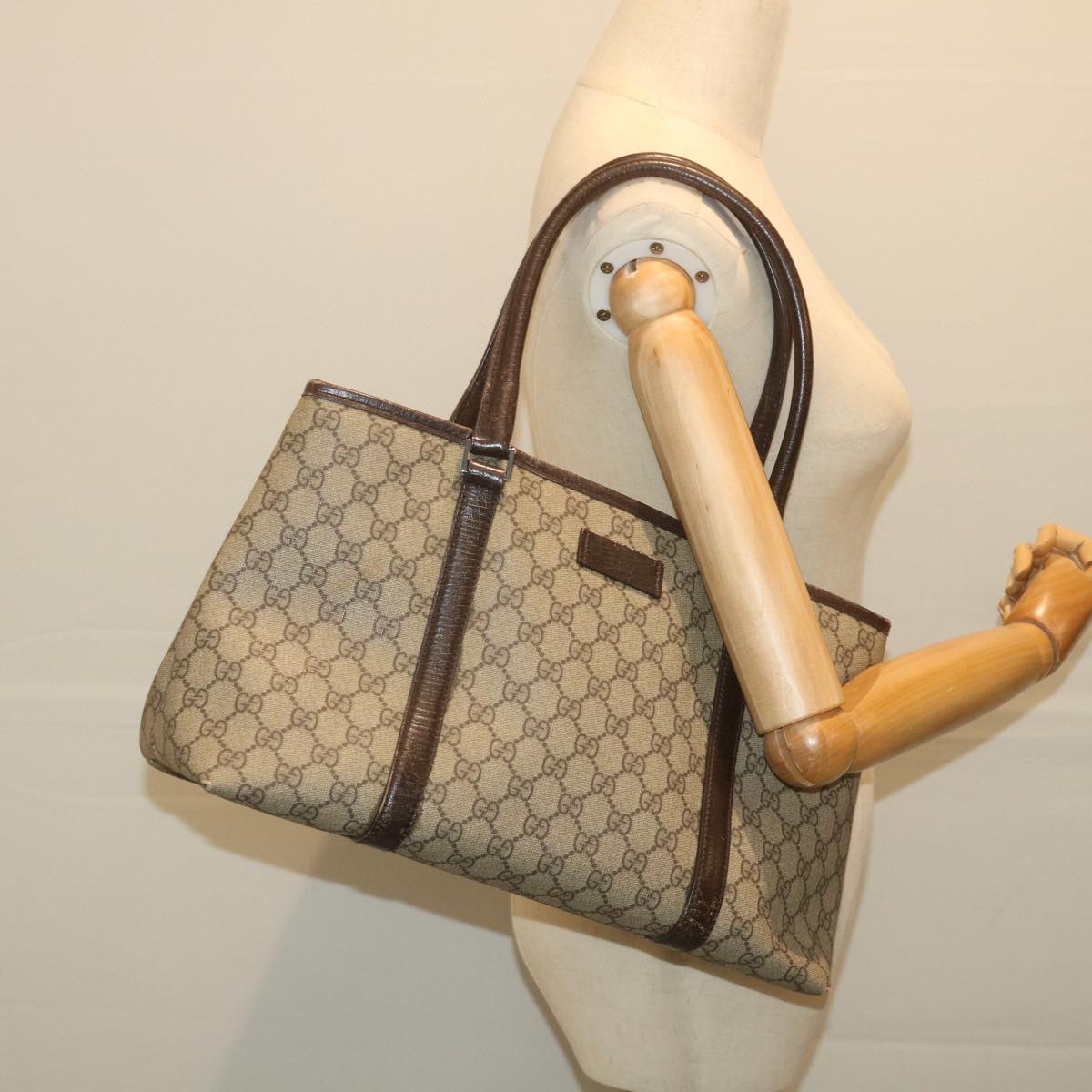 GUCCI GG Supreme Tote Bag PVC Leather Beige 114595 ep2322