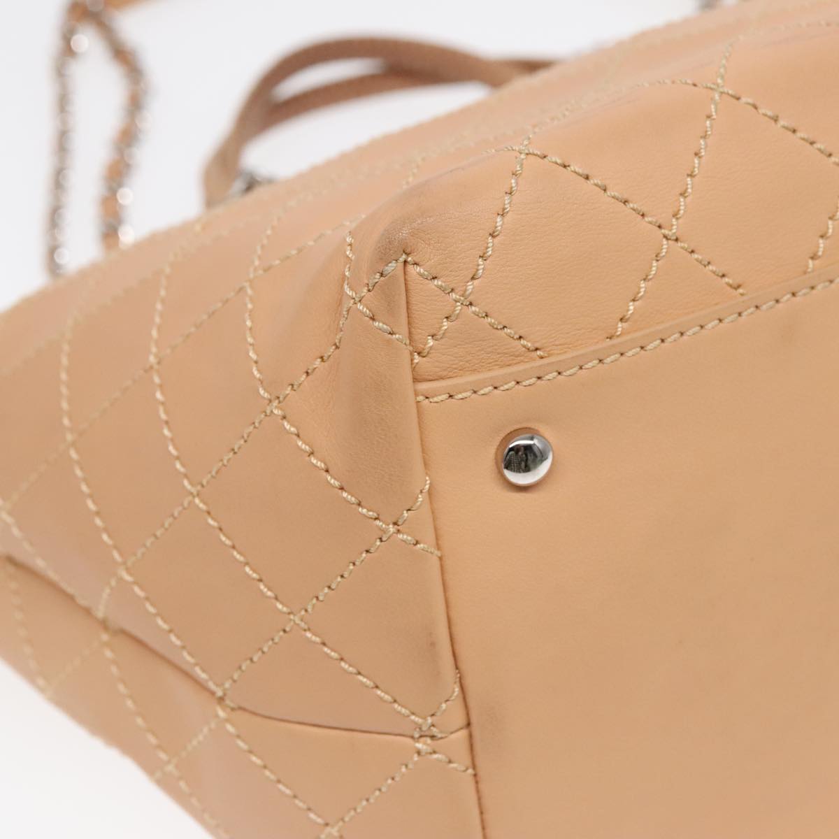 CHANEL Matelasse Chain Tote Bag Leather Beige Silver CC ep5902