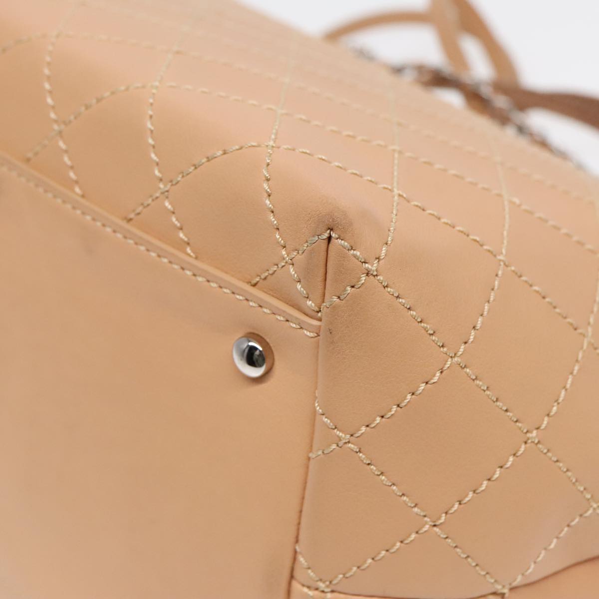 CHANEL Matelasse Chain Tote Bag Leather Beige Silver CC ep5902