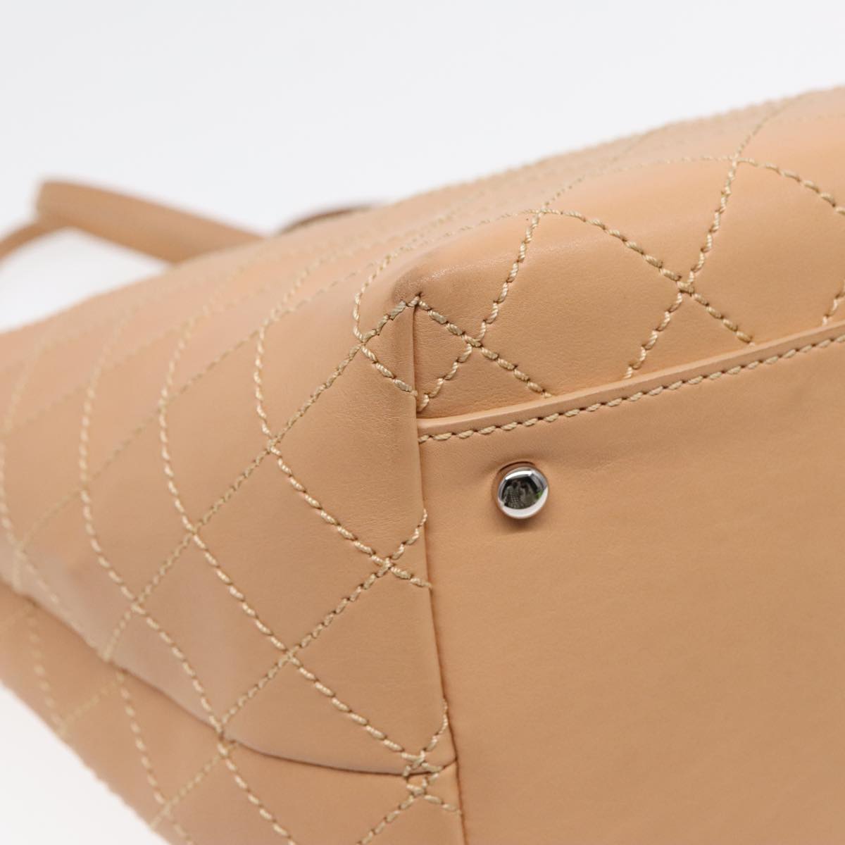 CHANEL Matelasse Chain Tote Bag Leather Beige Silver CC ep5902