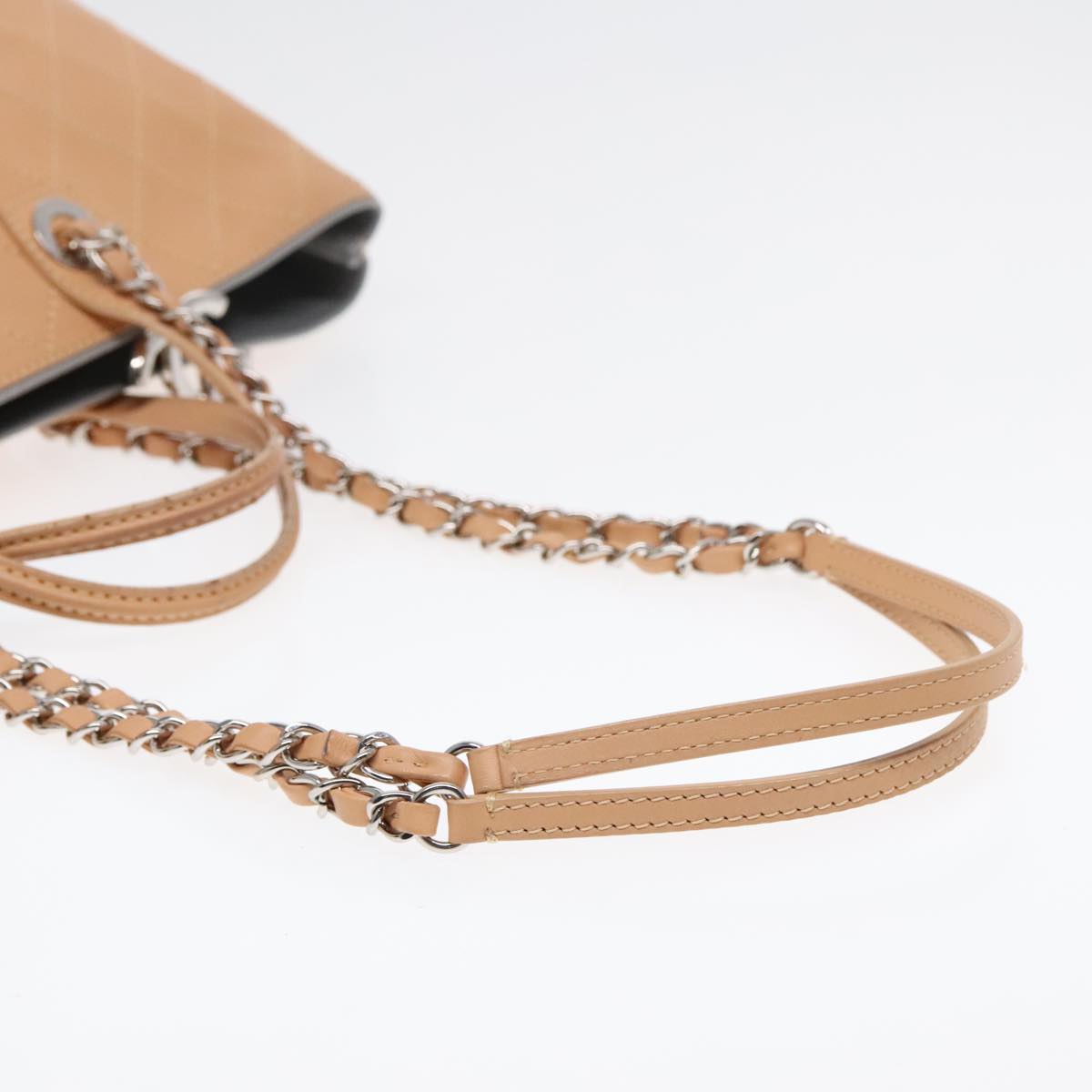 CHANEL Matelasse Chain Tote Bag Leather Beige Silver CC ep5902