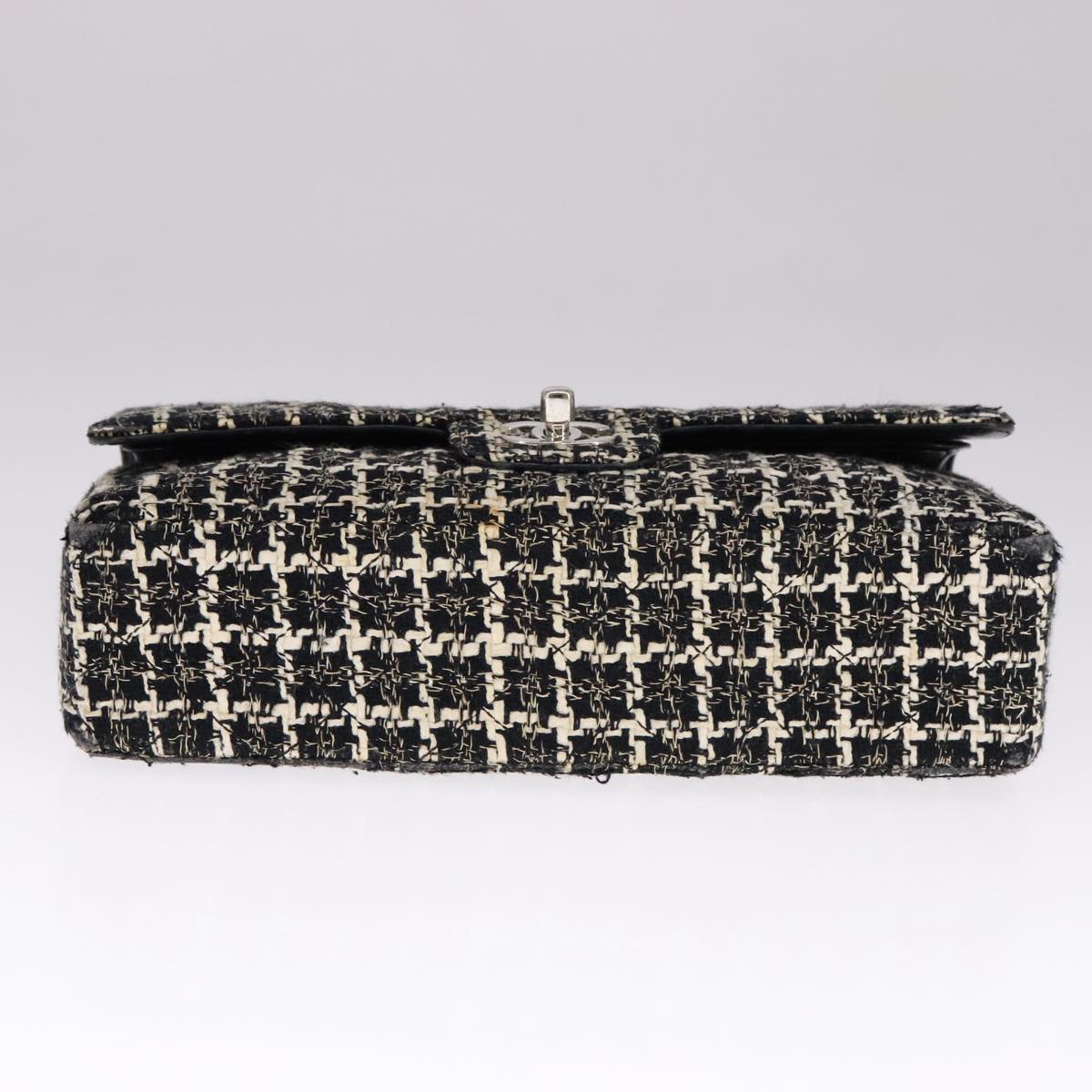 CHANEL Matelasse 25 Double Flap Chain Hand Bag Tweed Black White CC ep7107