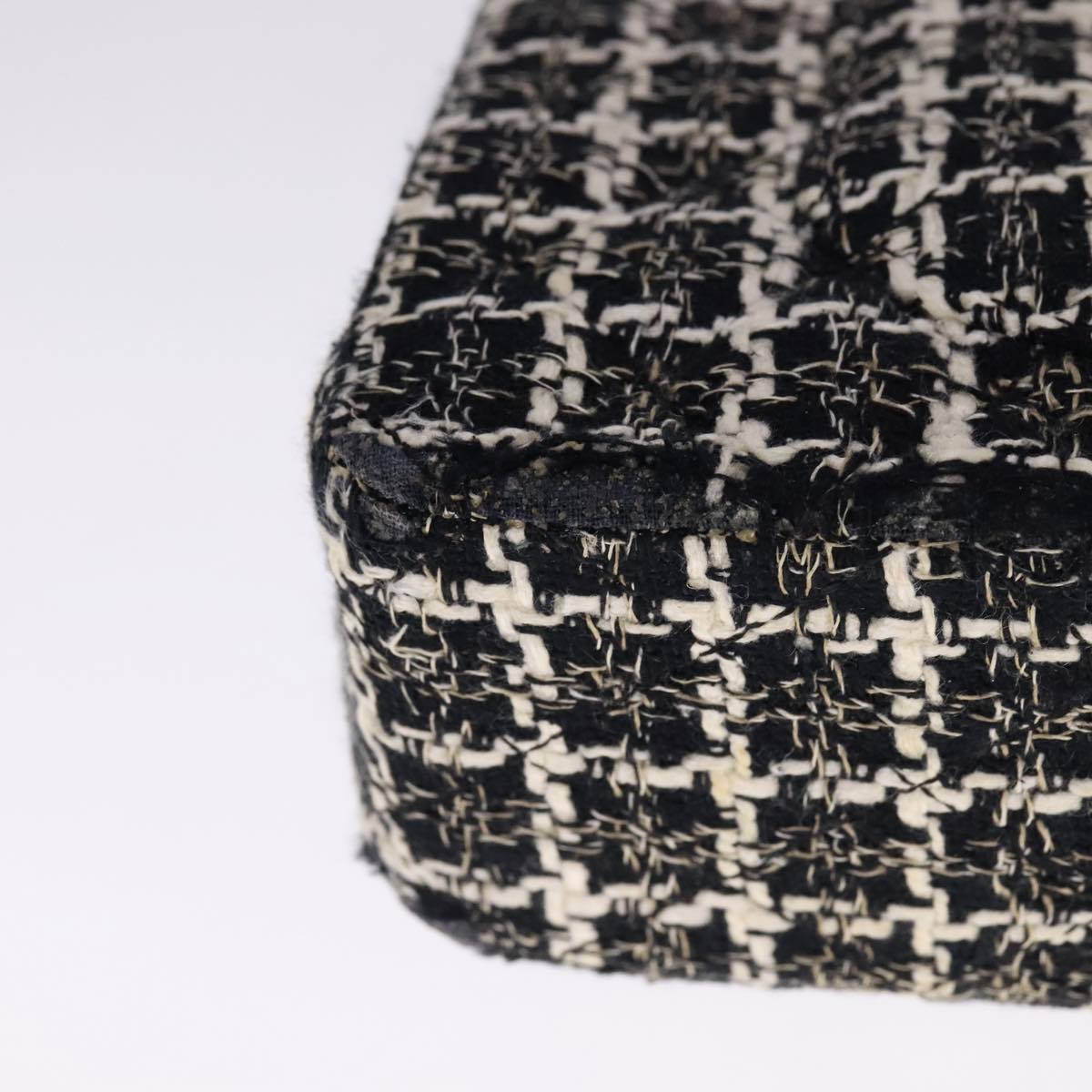 CHANEL Matelasse 25 Double Flap Chain Hand Bag Tweed Black White CC ep7107