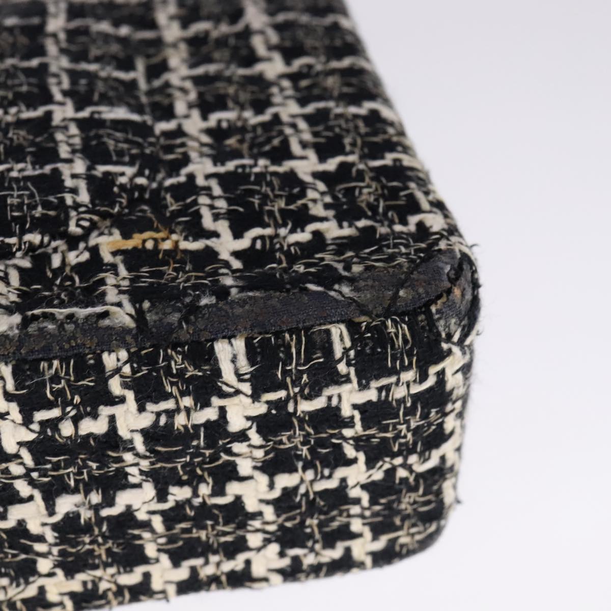 CHANEL Matelasse 25 Double Flap Chain Hand Bag Tweed Black White CC ep7107