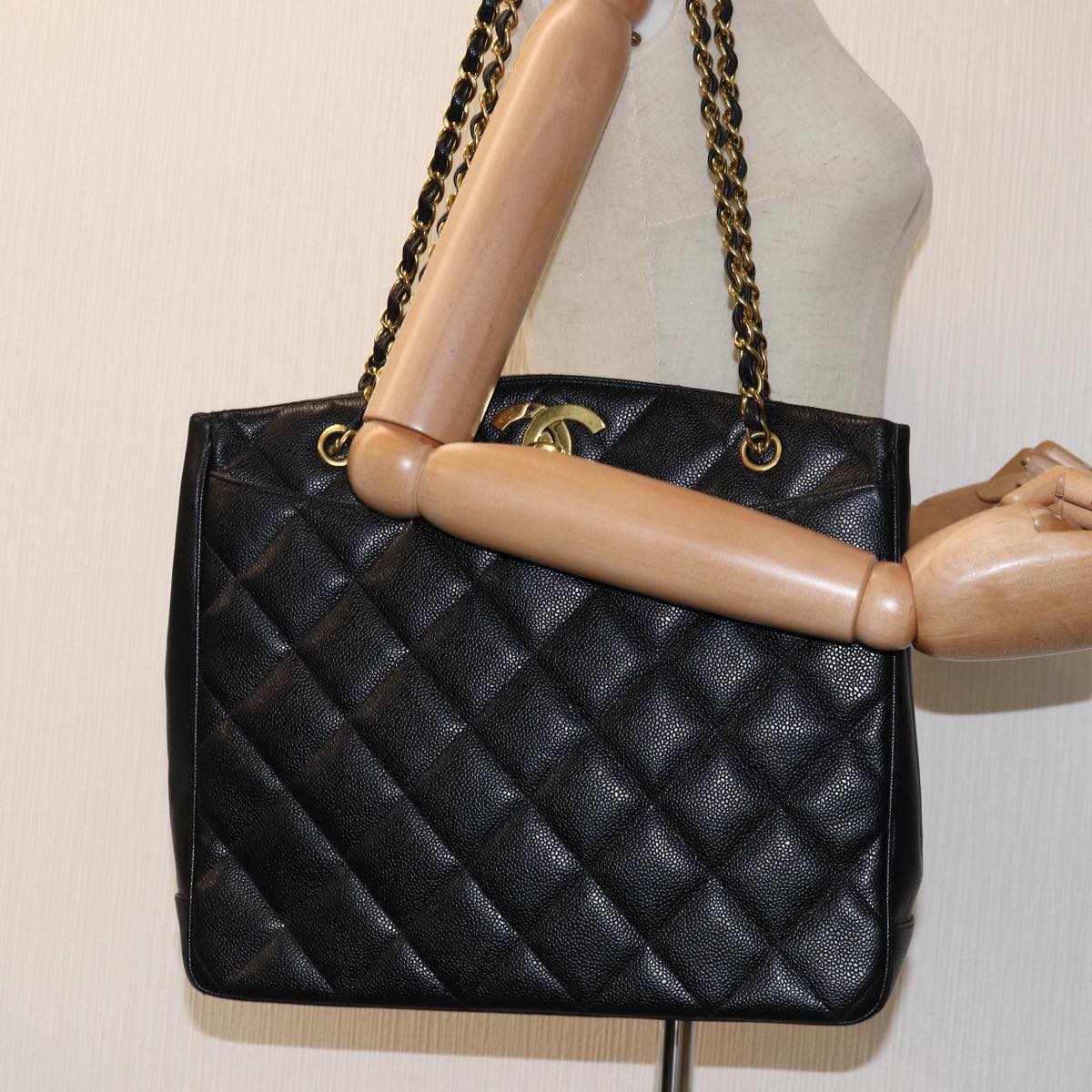 CHANEL Big Matelasse Chain Shoulder Bag Caviar Skin Black CC fm3373A