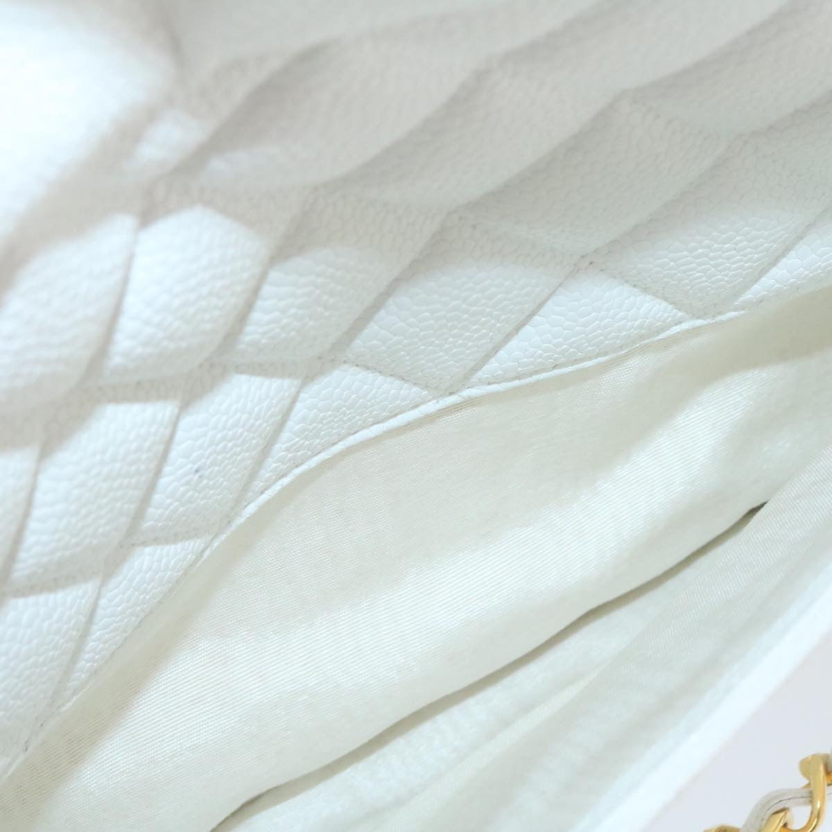 CHANEL Matelasse Chain Shoulder Bag Caviar Skin Gold White CC am1370gA