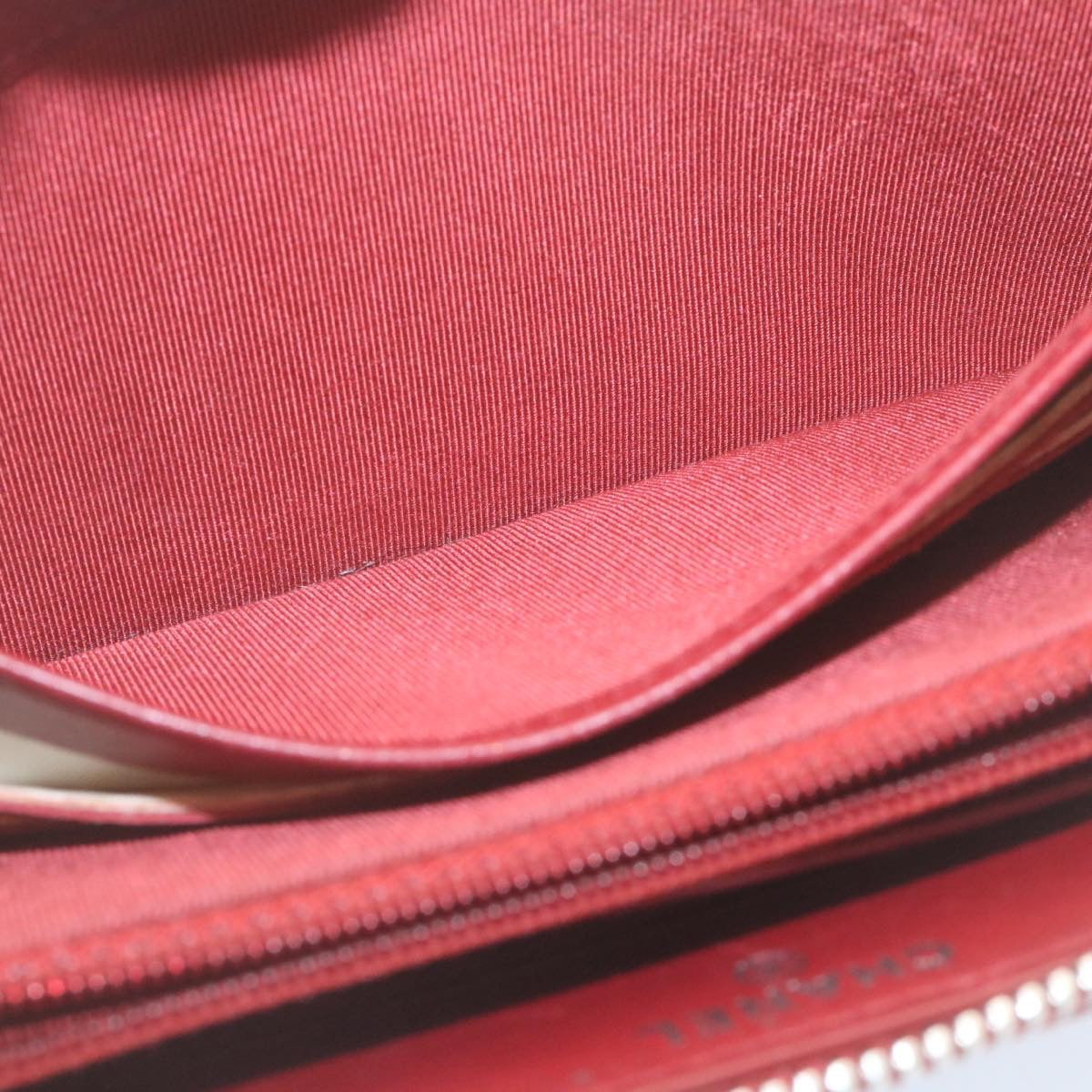 CHANEL Matelasse Wallet Lamb Skin Red CC am2154gA