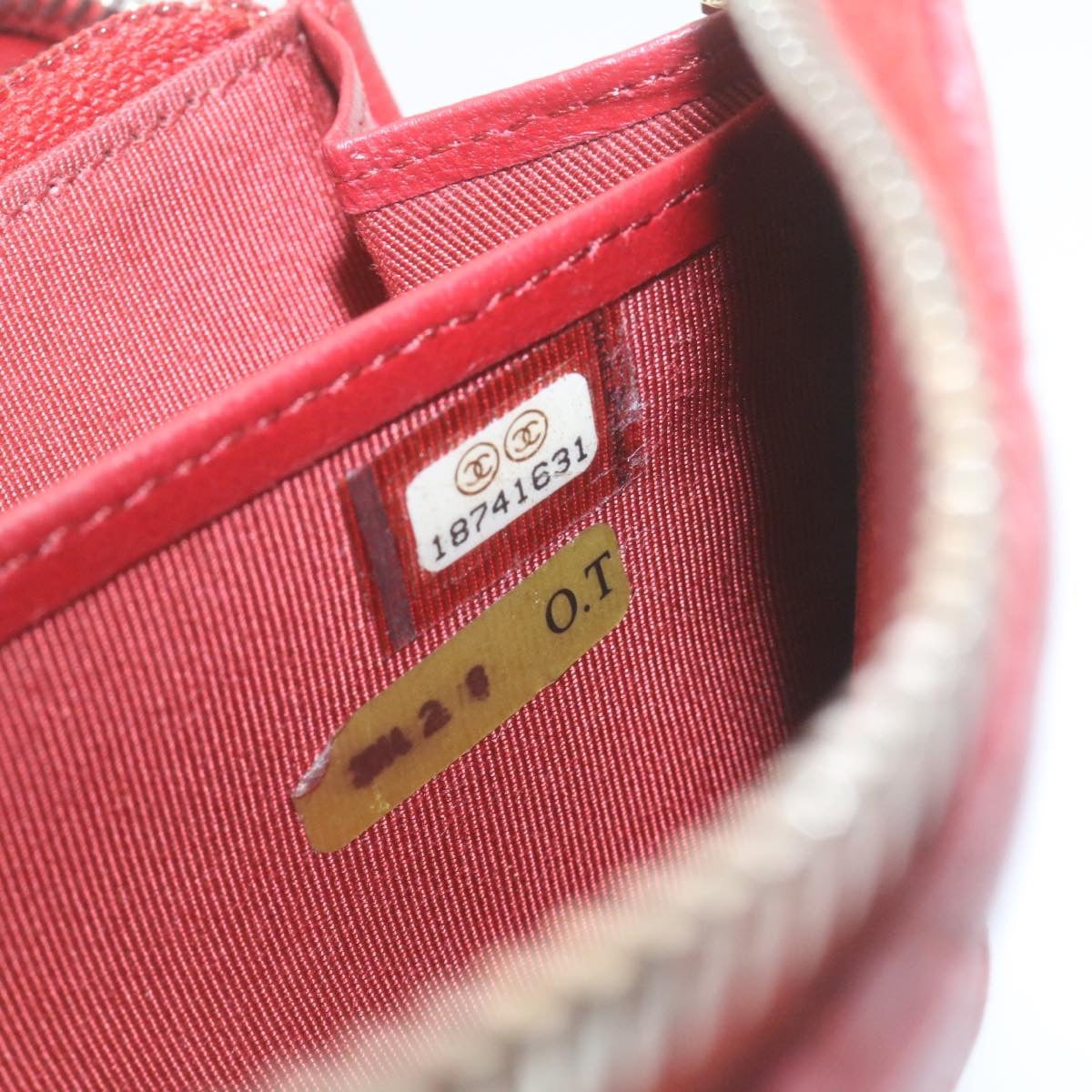 CHANEL Matelasse Wallet Lamb Skin Red CC am2154gA