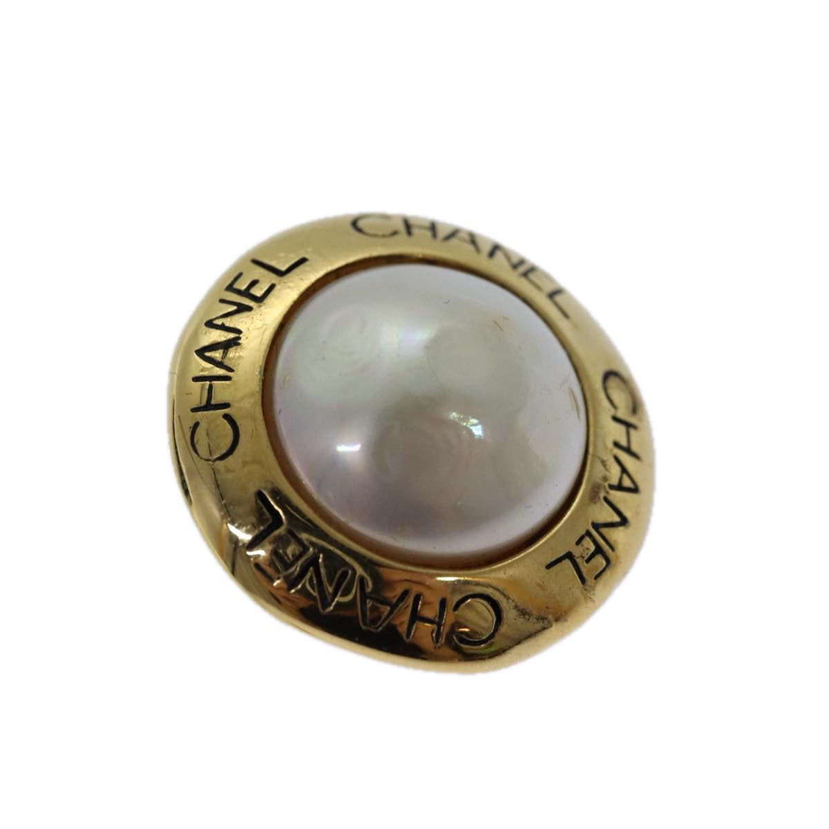 CHANEL Pearl Earring metal Gold CC hk1468