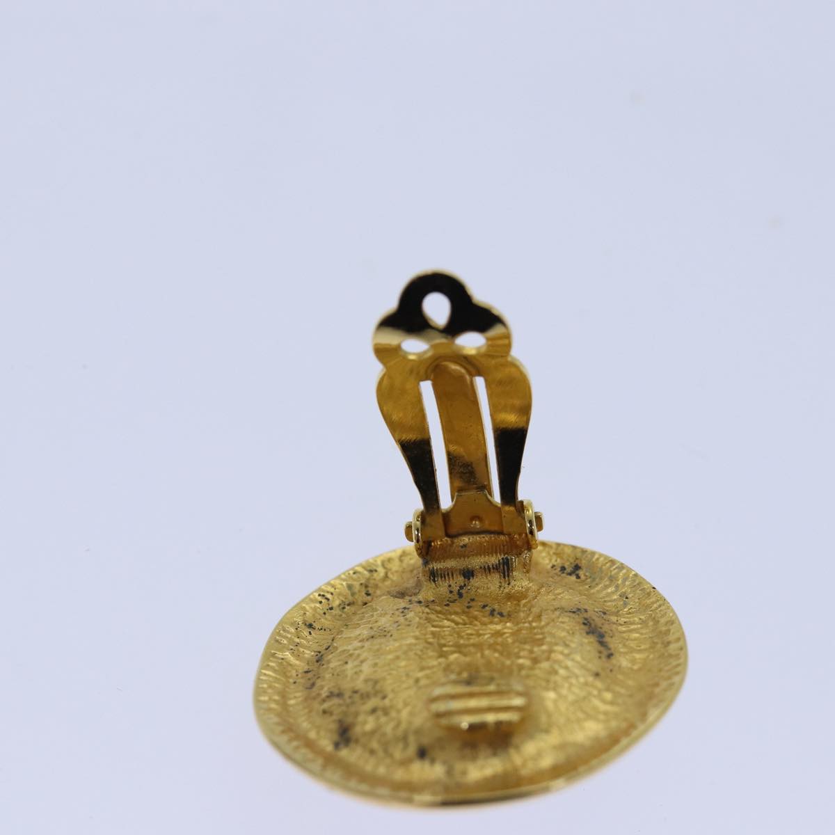 CHANEL Pearl Earring metal Gold CC hk1468