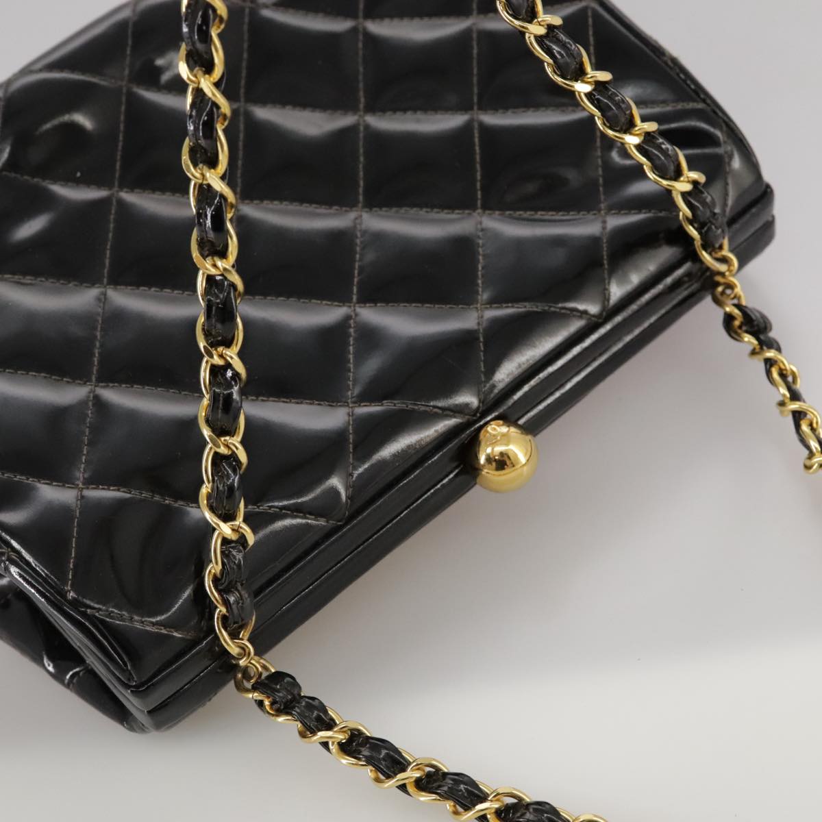 CHANEL Matelasse Chain Hand Bag Patent leather Black Gold CC hk1896