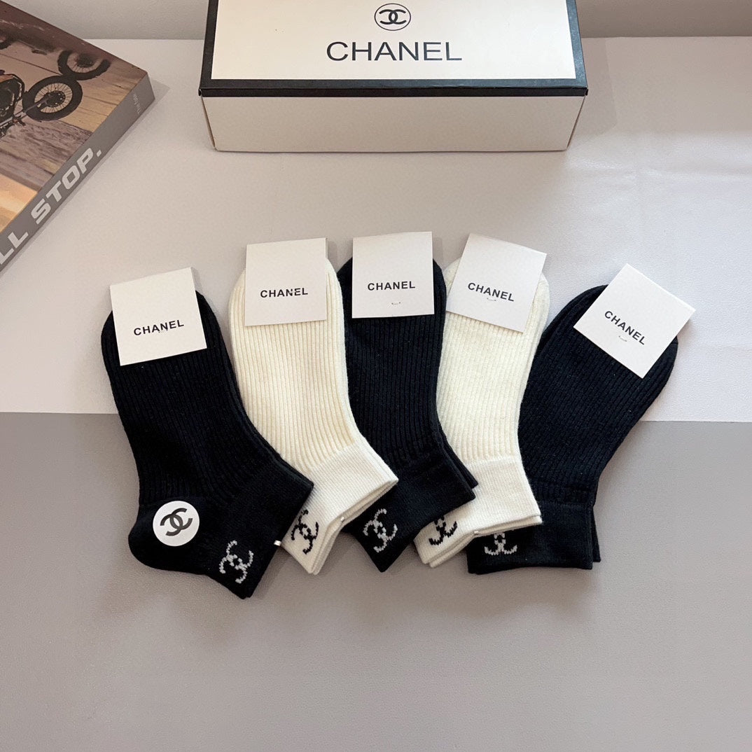 CHANEL SHORT SOCKS 184494 (1 BOX)