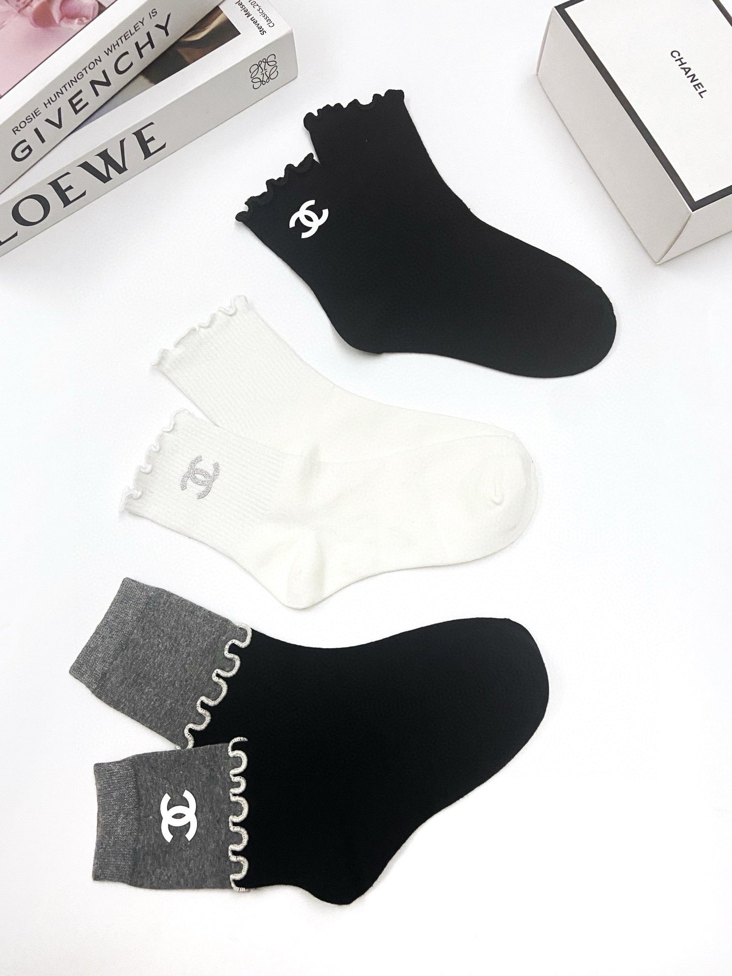 CHANEL SHORT SOCKS 184487 (1 BOX)