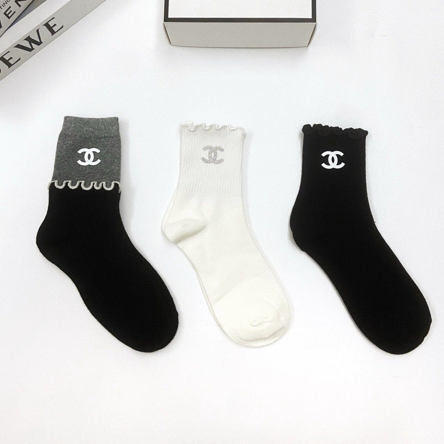 CHANEL SHORT SOCKS 184487 (1 BOX)