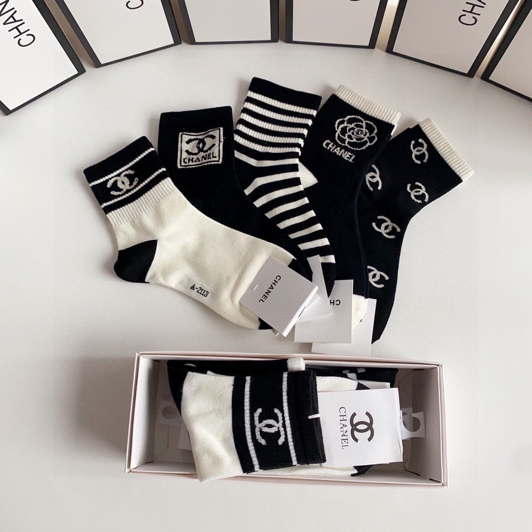 CHANEL SHORT SOCKS 184442 (1 BOX)