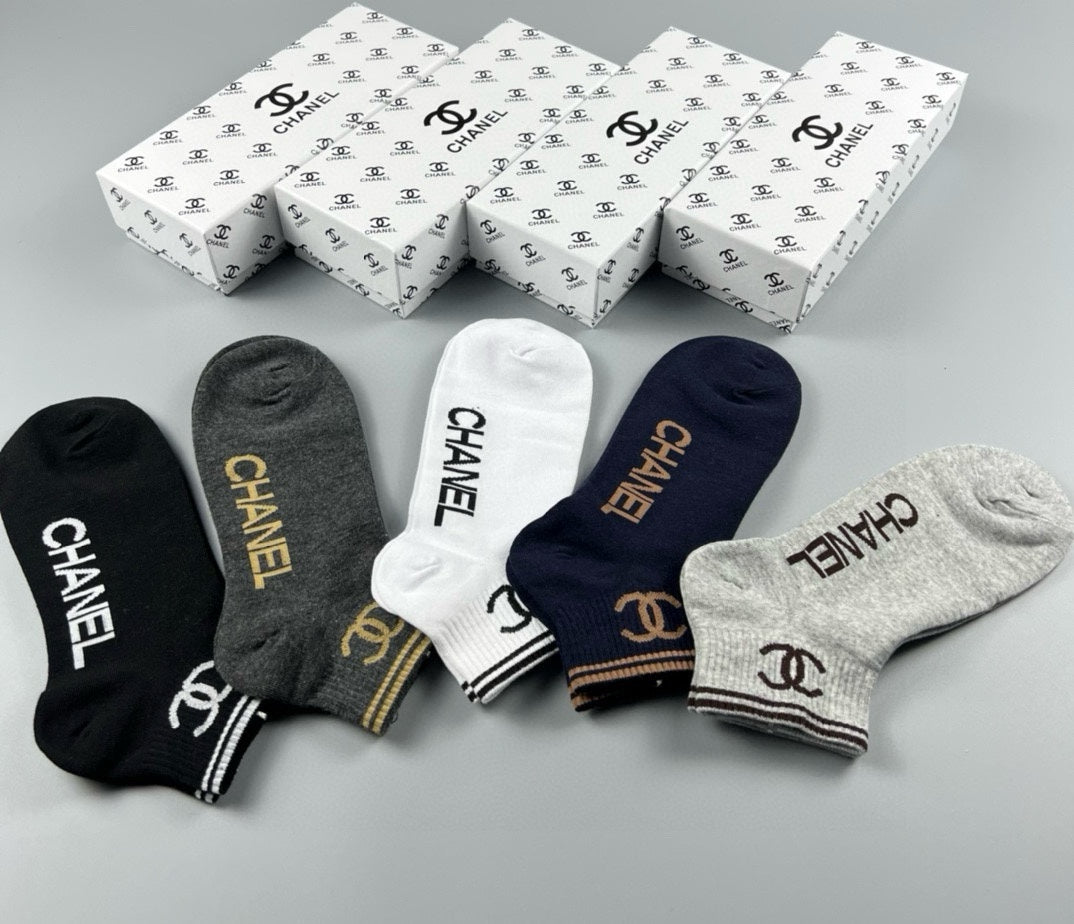 CHANEL SHORT SOCKS 185755 (1 BOX)