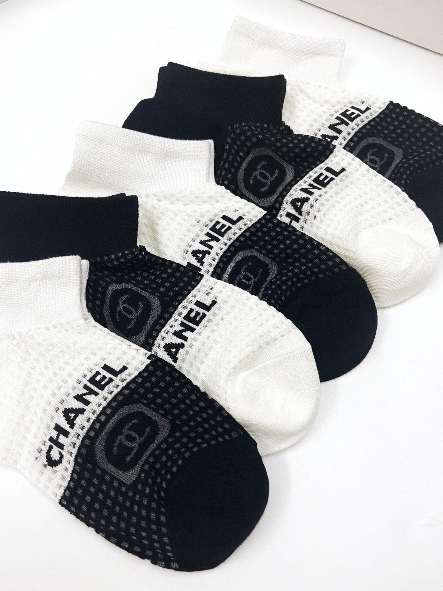 CHANEL ANKLE SOCKS 185802 (1 BOX)