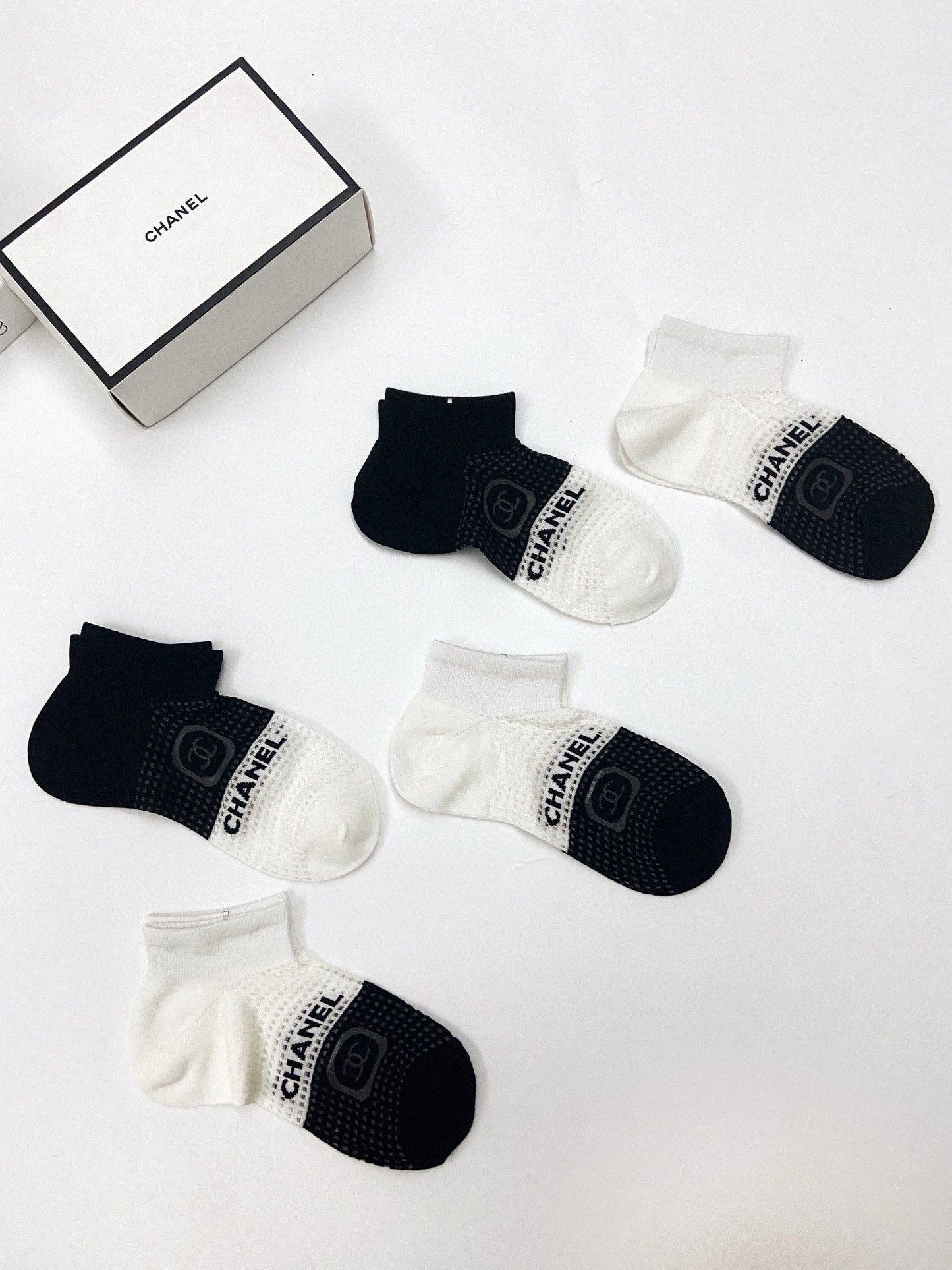CHANEL ANKLE SOCKS 185802 (1 BOX)