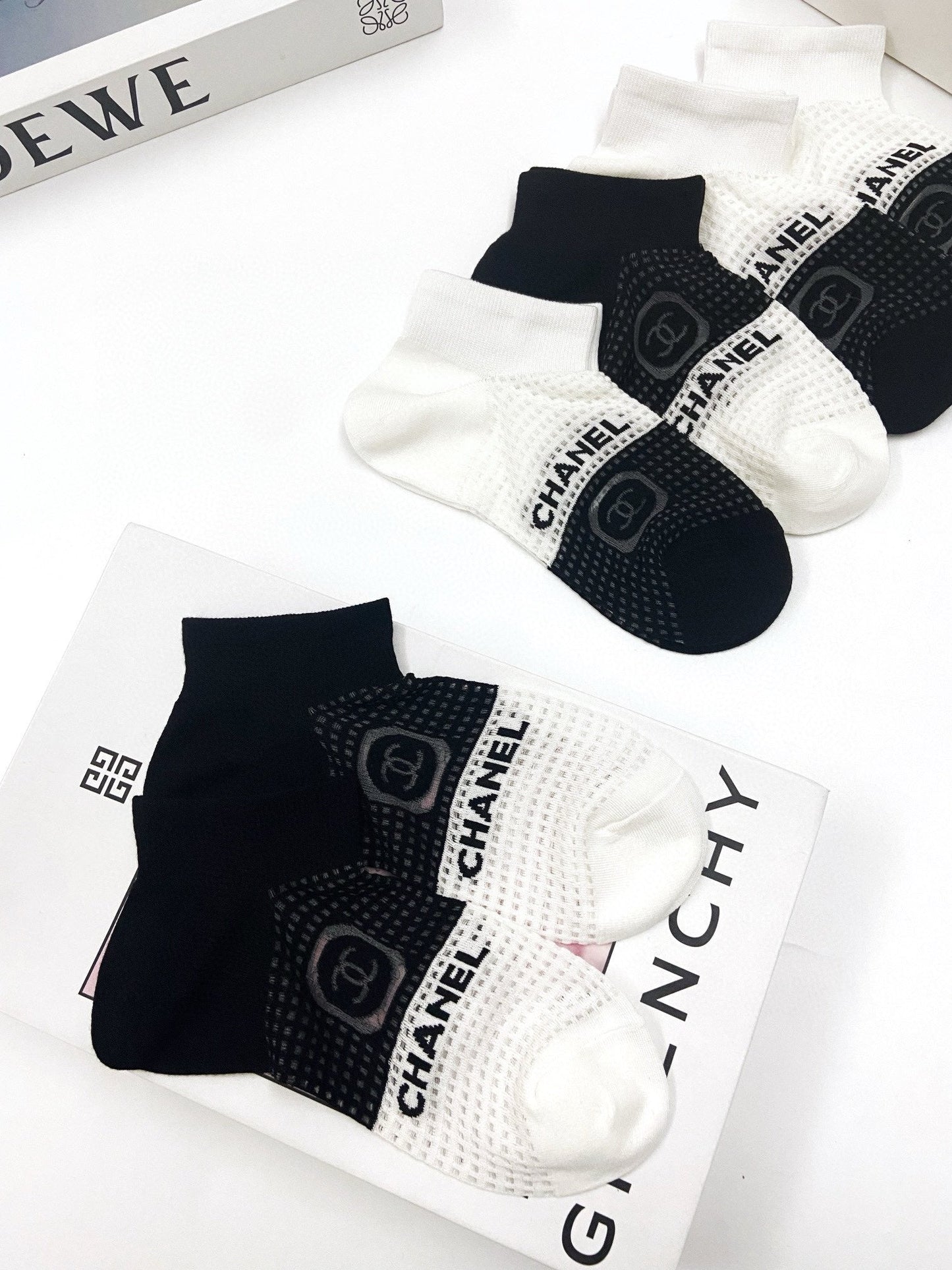 CHANEL ANKLE SOCKS 185802 (1 BOX)