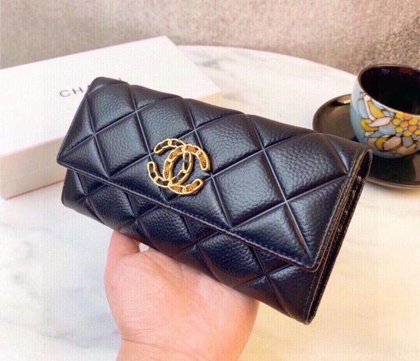 Chanel leather wallet