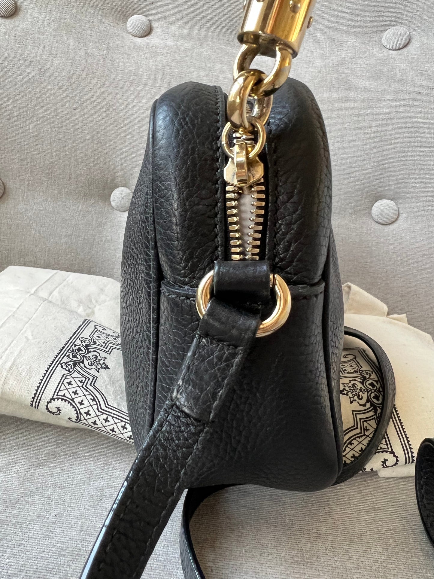 Gucci Black Soho Disco ( 1050)