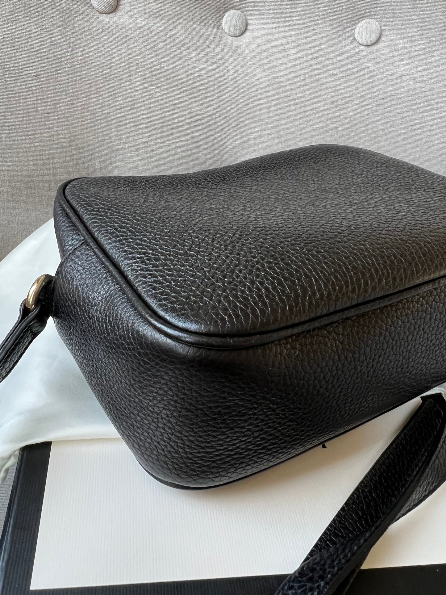Gucci Black Soho Disco ( 1050)