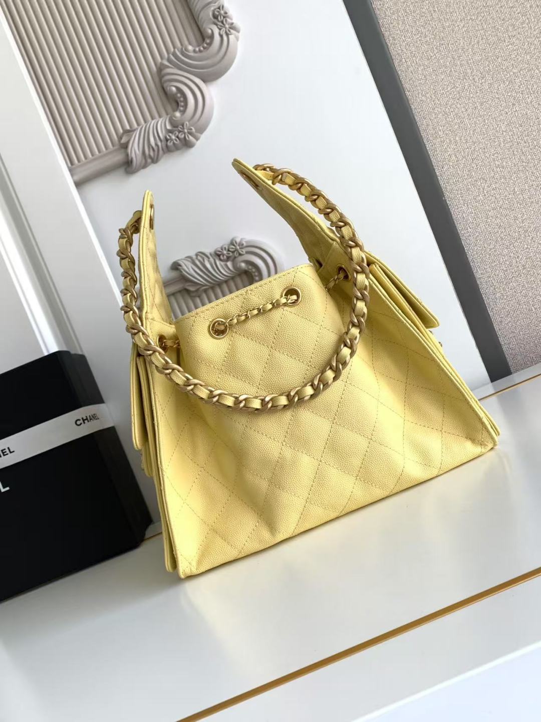 CHANEL 25C Hobo Bag 30cm Yellow Grained Calfskin