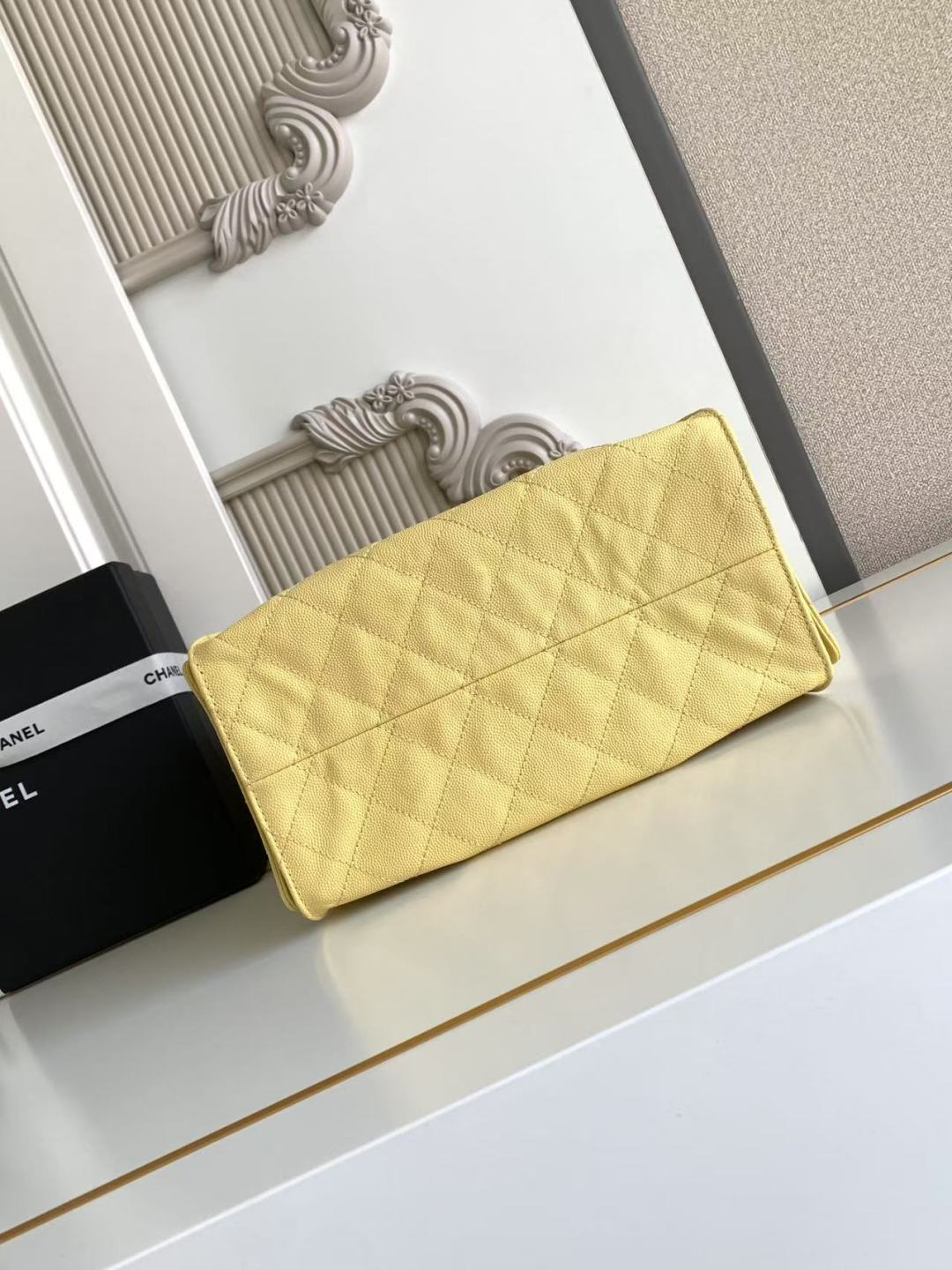 CHANEL 25C Hobo Bag 30cm Yellow Grained Calfskin