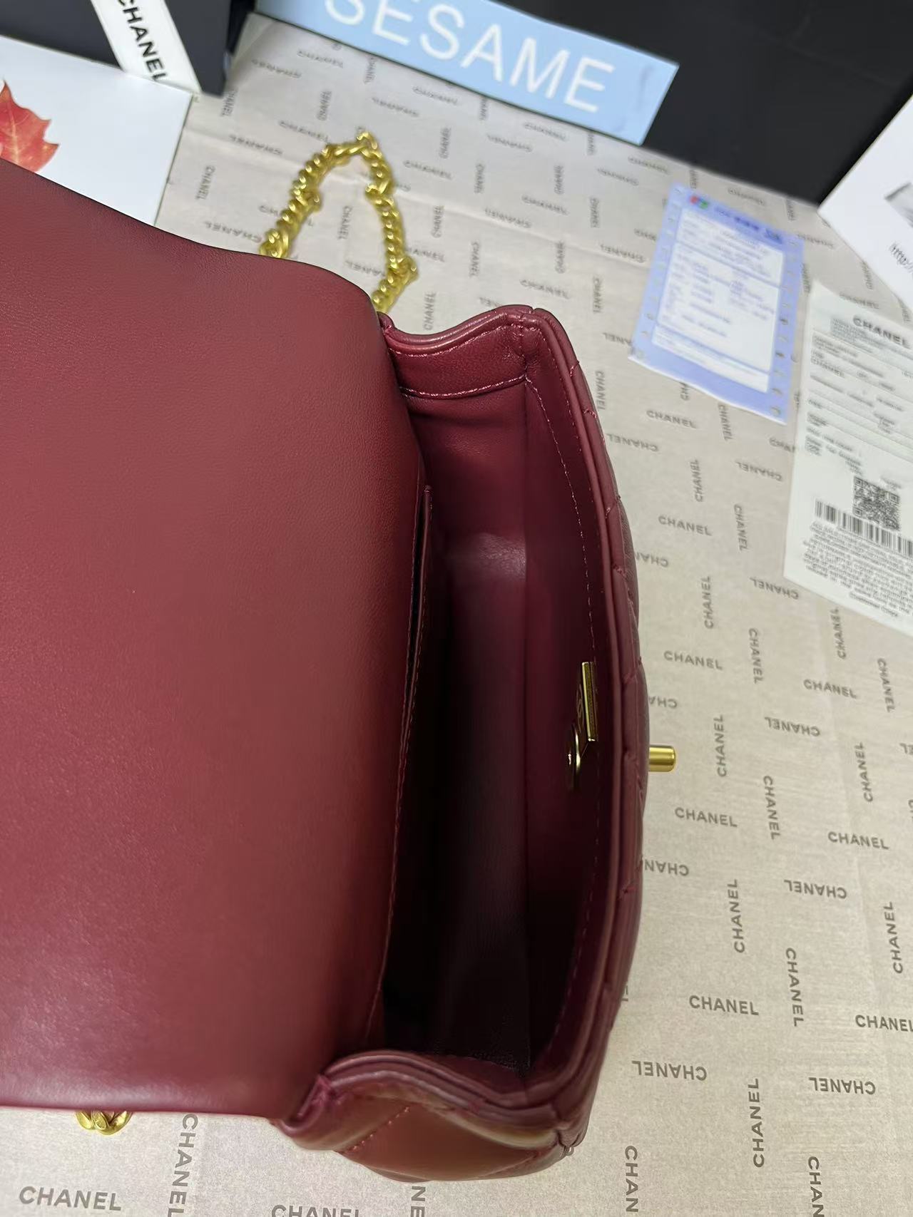 CHANEL 25C Mini Flap 19cm Burgundy Lambskin Gold Heart Hardware