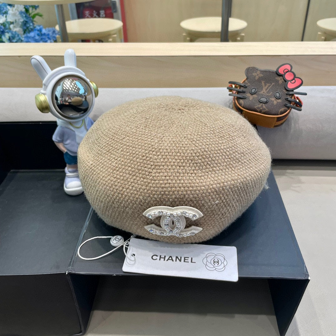 CHANEL BERET HAT IN ECRU TAN COTTON AND LINEN 417834