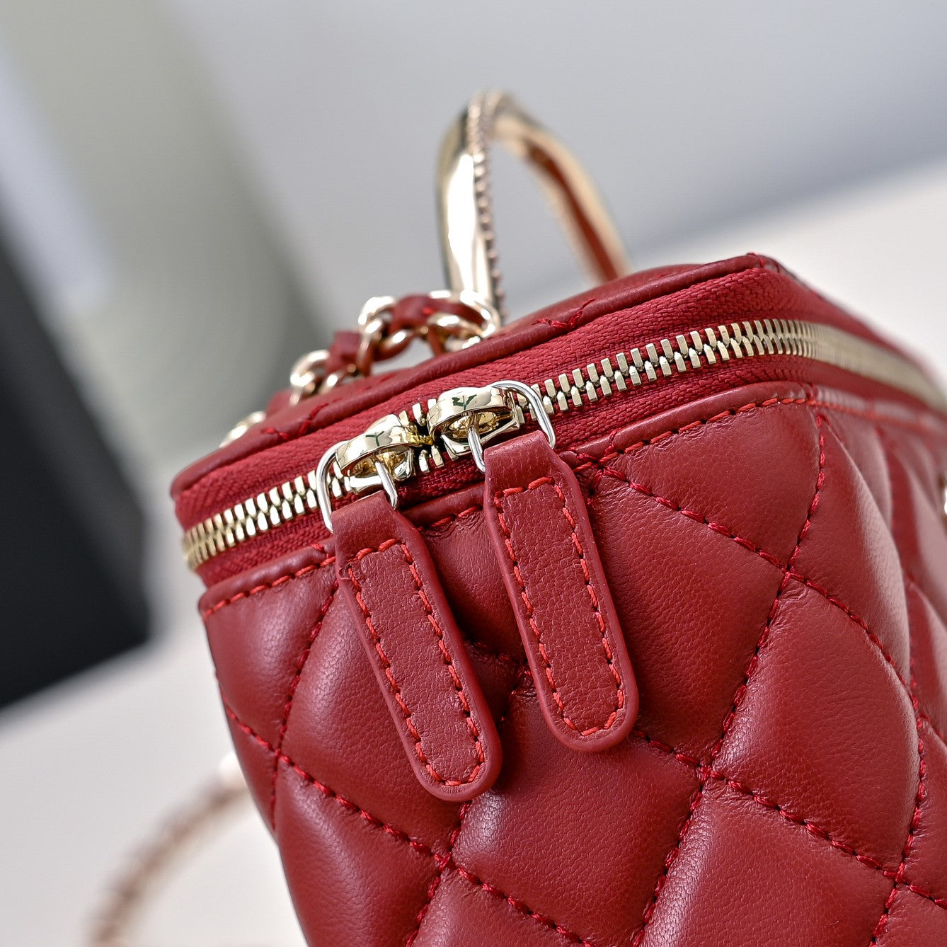 CHANEL 24K Vanity Top Handle 17cm Red Lambskin Silver Hardware