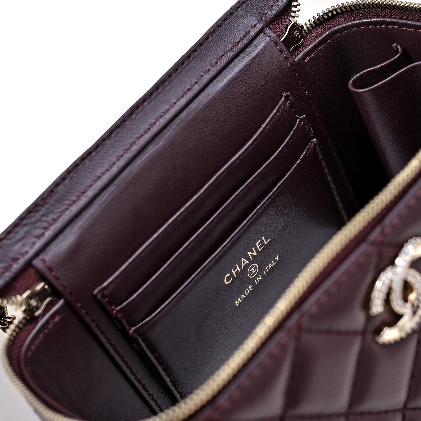 CHANEL 24K Vanity Top Handle 17cm Burgundy Lambskin Silver Hardware