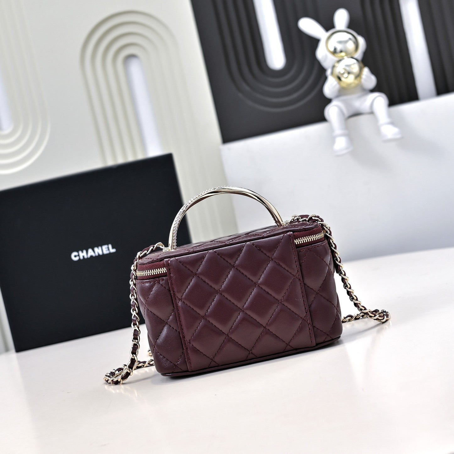 CHANEL 24K Vanity Top Handle 17cm Burgundy Lambskin Silver Hardware