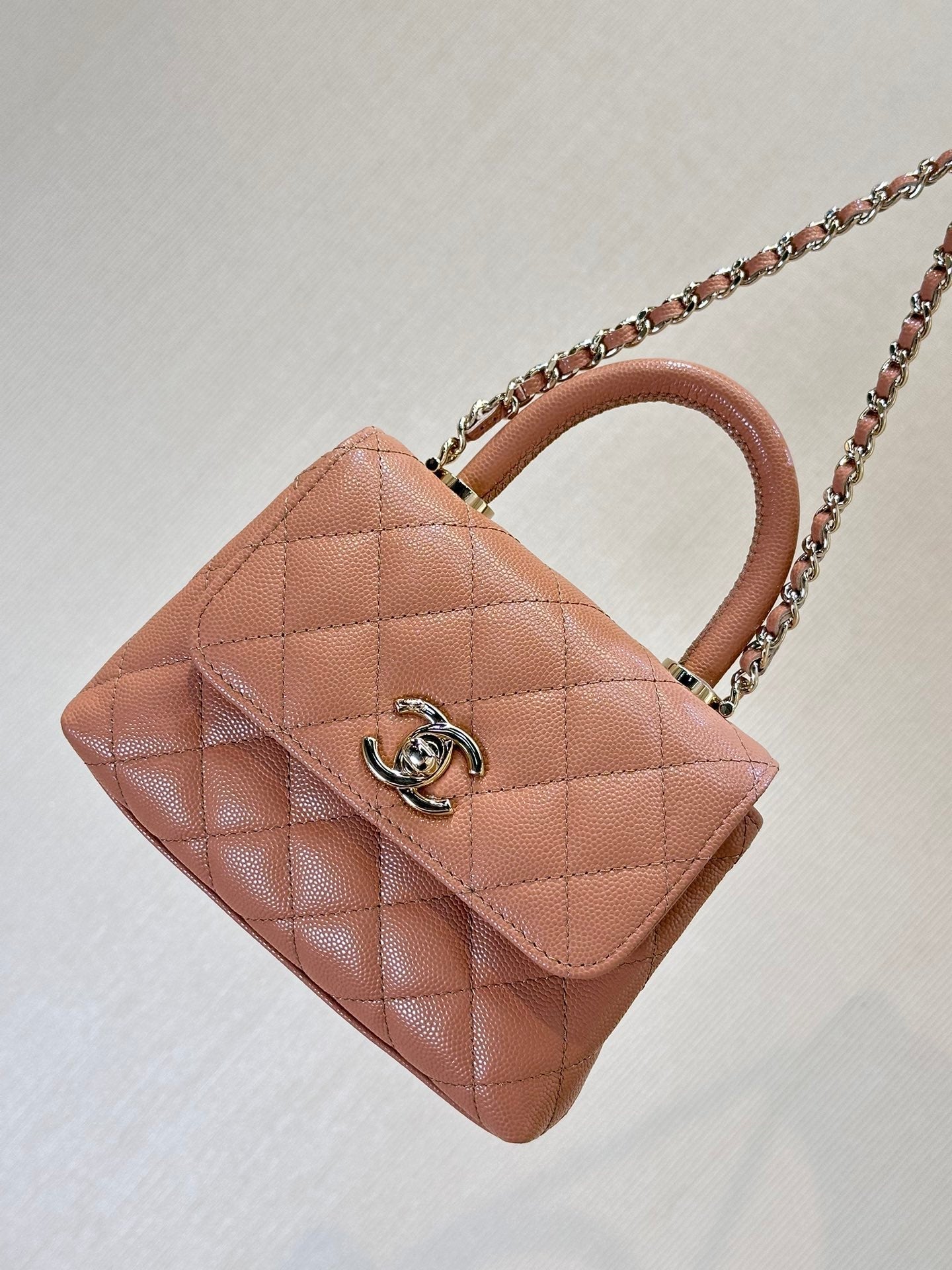 CHANEL 24K Coco Handle Nano 14.5cm Begie Grained Calfskin Gold Hardware