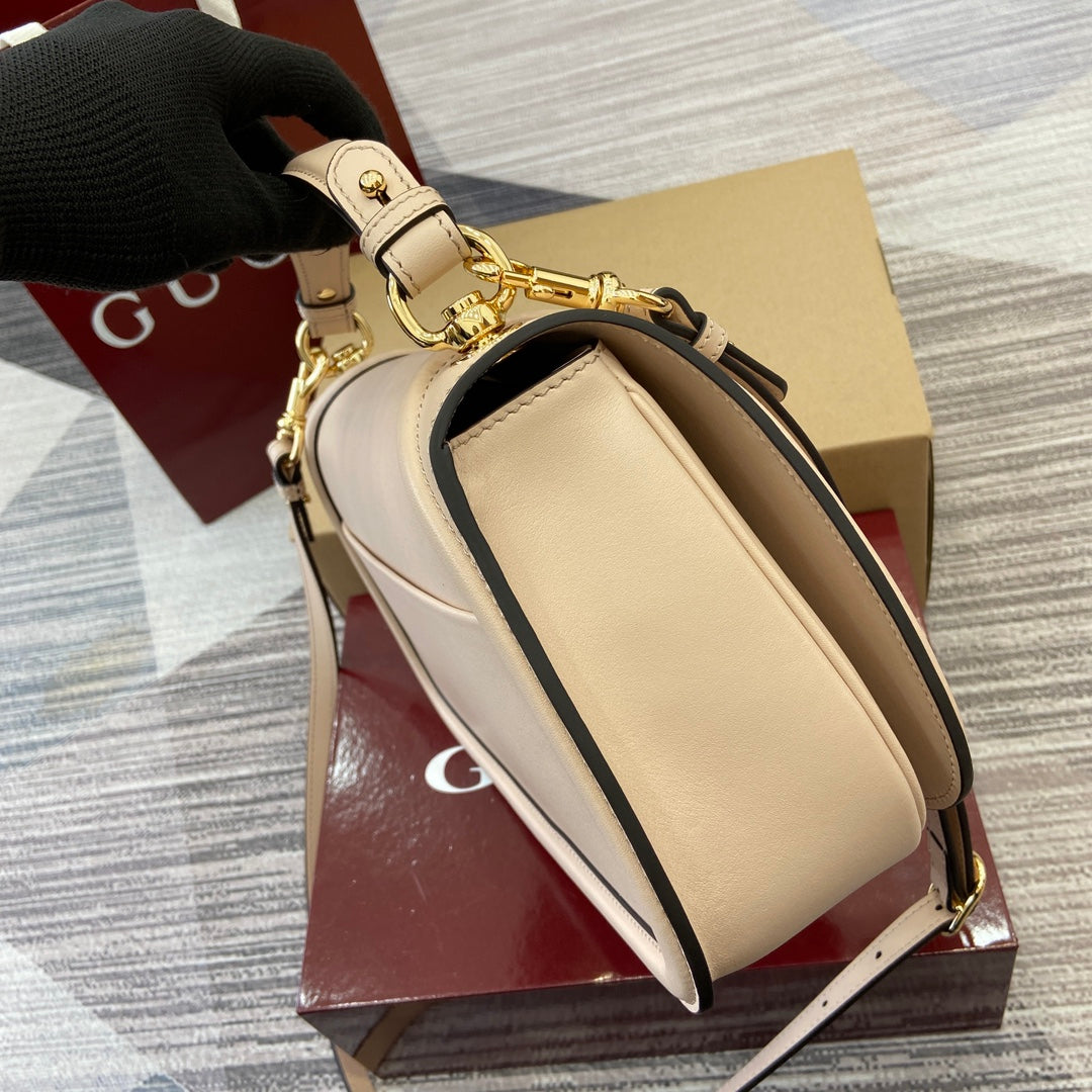 Gucci BLONDIE MEDIUM SHOULDER BAG 32 IN BEIGE CALFSKIN GOLD HARDWARE