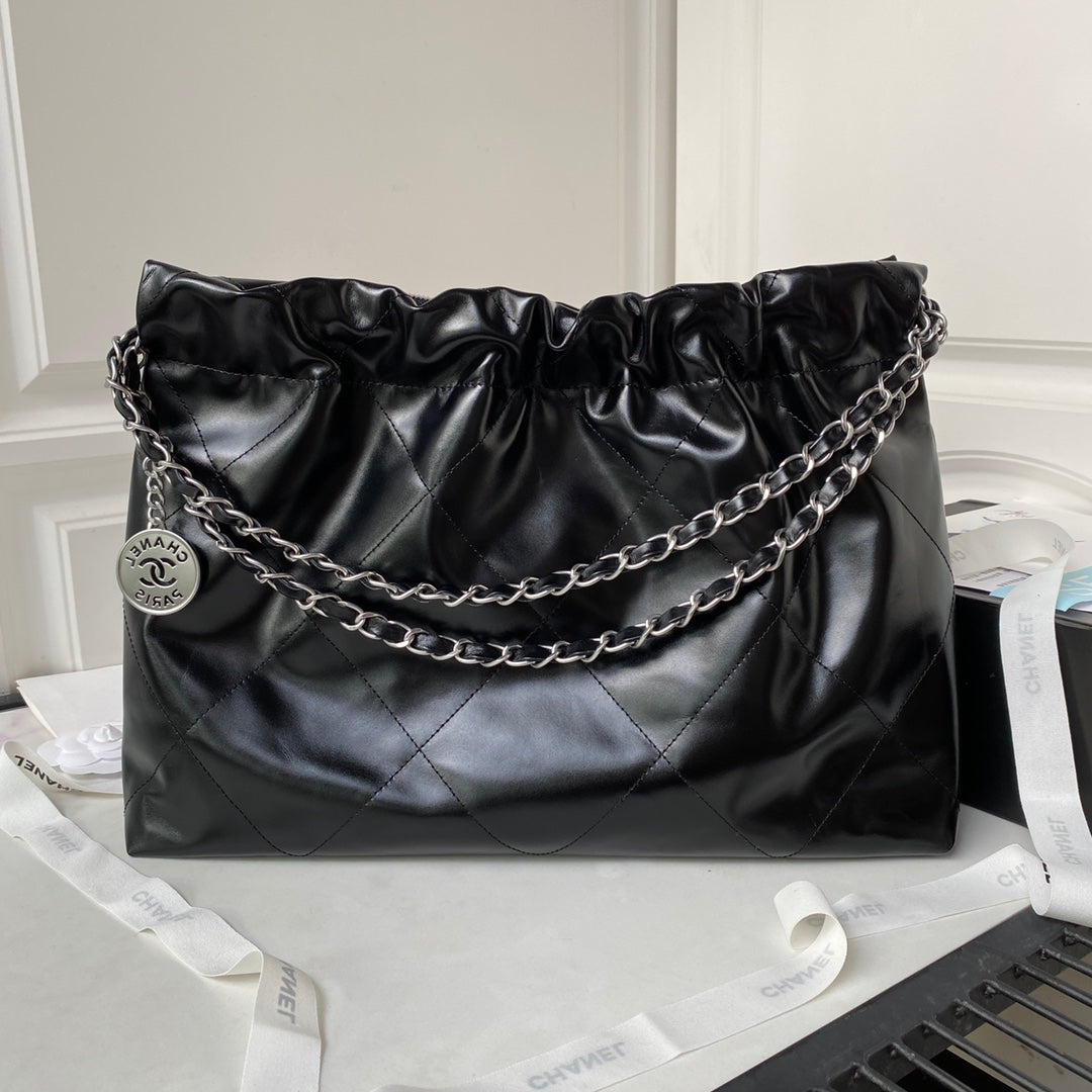 CHANEL 24C Hobo 22 bag 45cm Black Lambskin