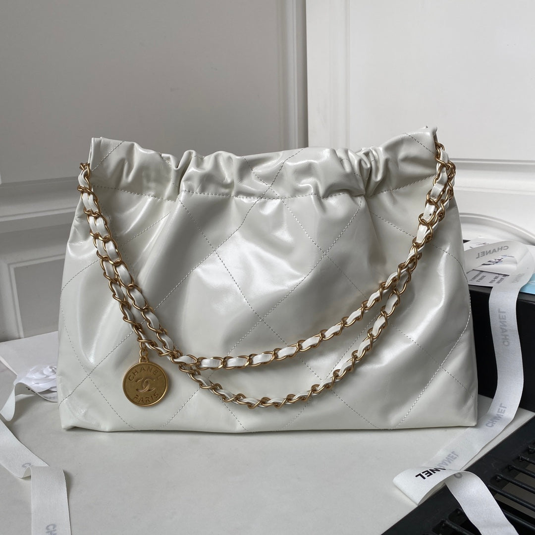 CHANEL 24C Hobo 22 bag 45cm Light Grey Lambskin