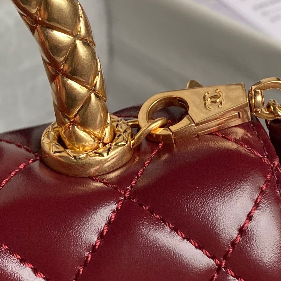 CHANEL 24A Coco Handle Mini 19cm Burgundy Patent Calfskin Gold Hardware
