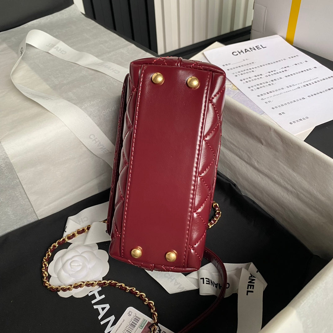 CHANEL 24A Coco Handle Mini 19cm Burgundy Patent Calfskin Gold Hardware