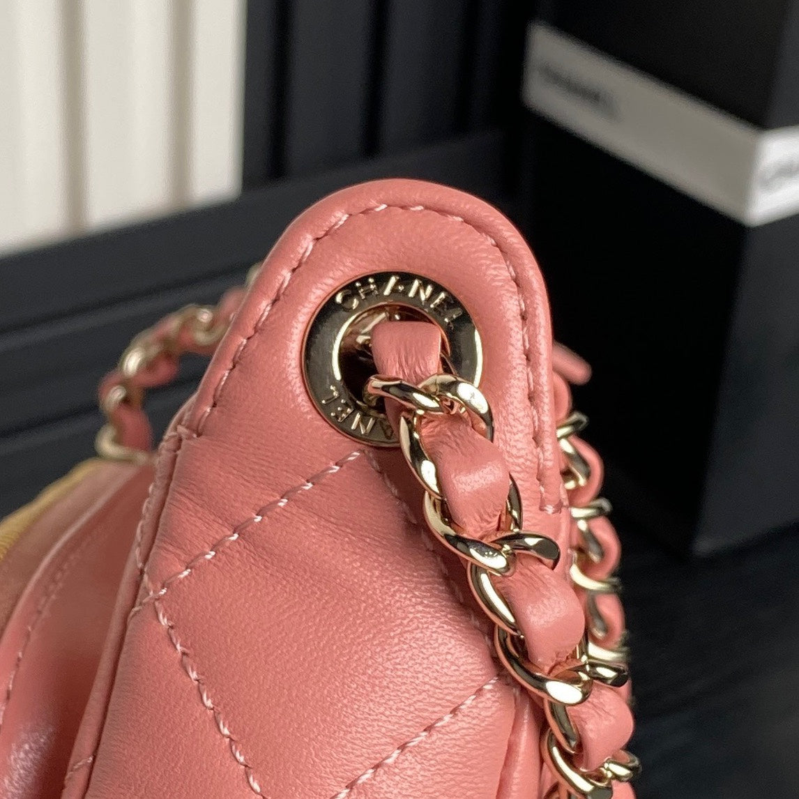CHANEL 25C Clutch With Strap 21cm Light Pink Calfskin